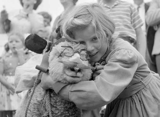 Winning pet lamb, Palmerston North A & P Show, 1958