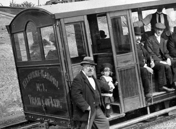 Launch of Kelburn cable car, 1902