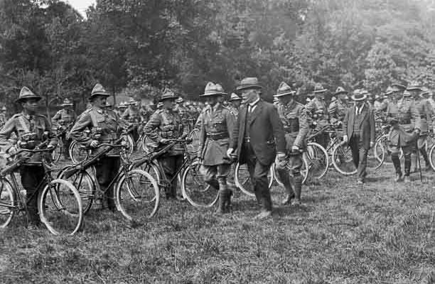 PM William Massey inspects the New Zealand Cyclist Corps at Oissy, 3 July 1918.