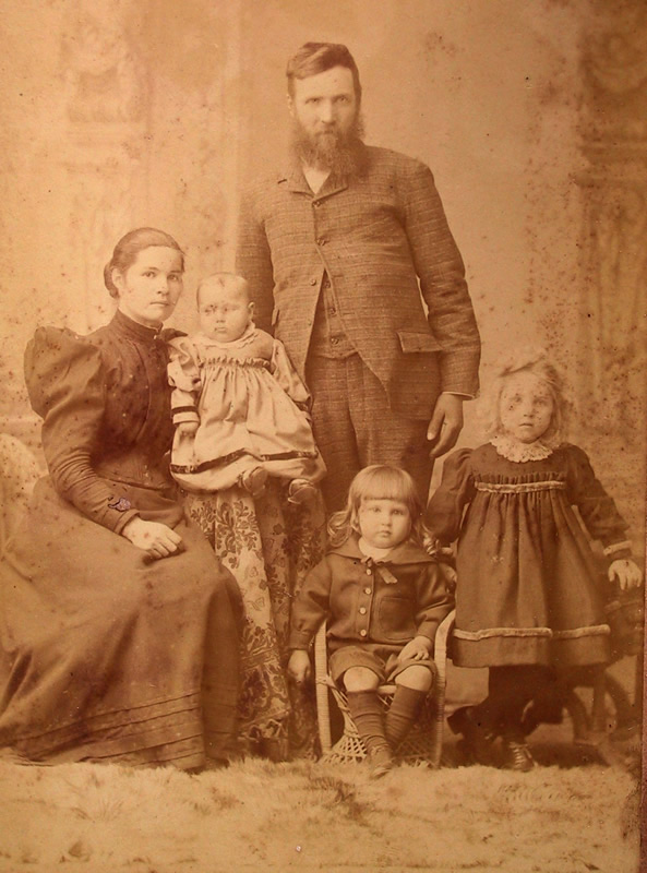 Elizabeth Maybey and family