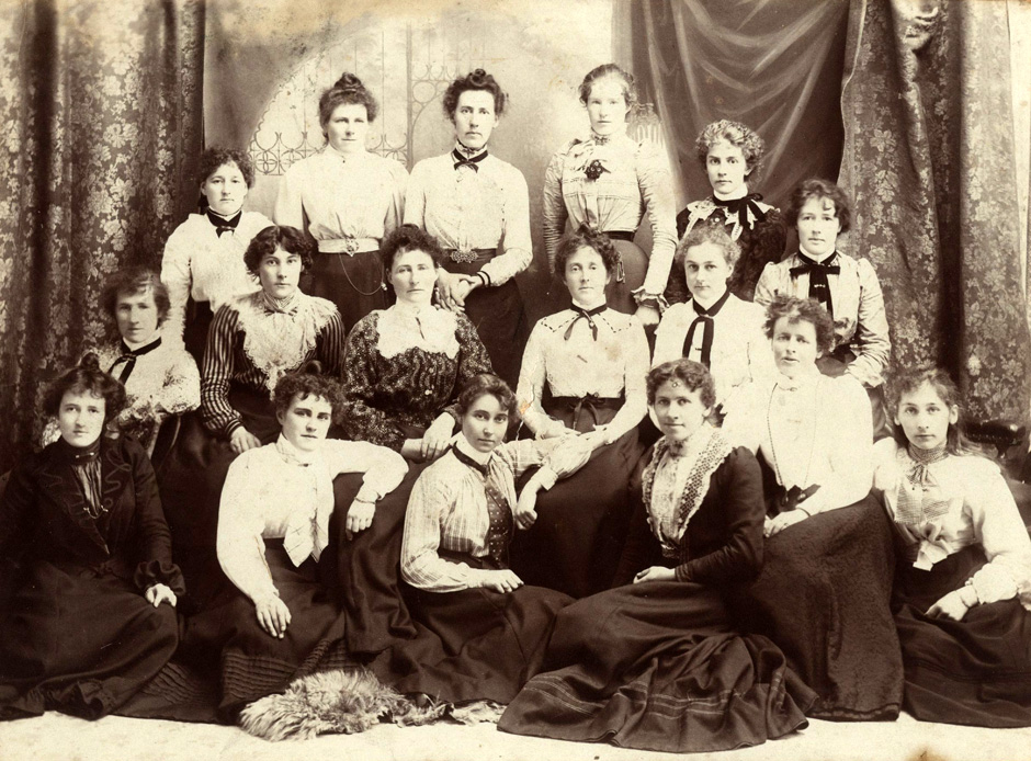 Members of the Gore Girls' Literary Club, c. 1909