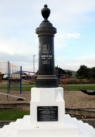 Colac Bay memorial