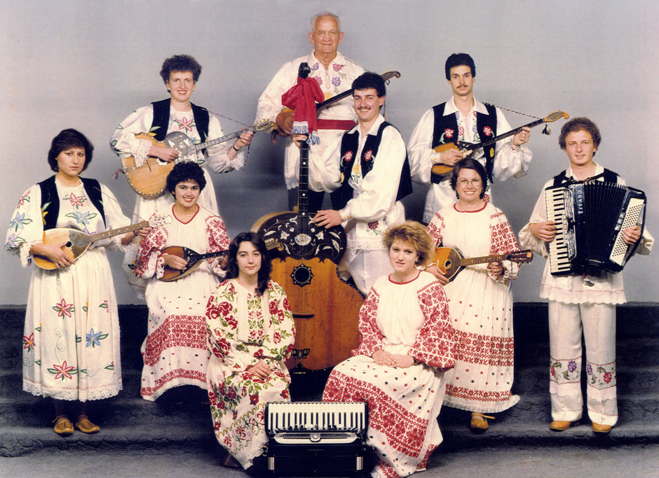 Dalmatian tamburica orchestra, 1985