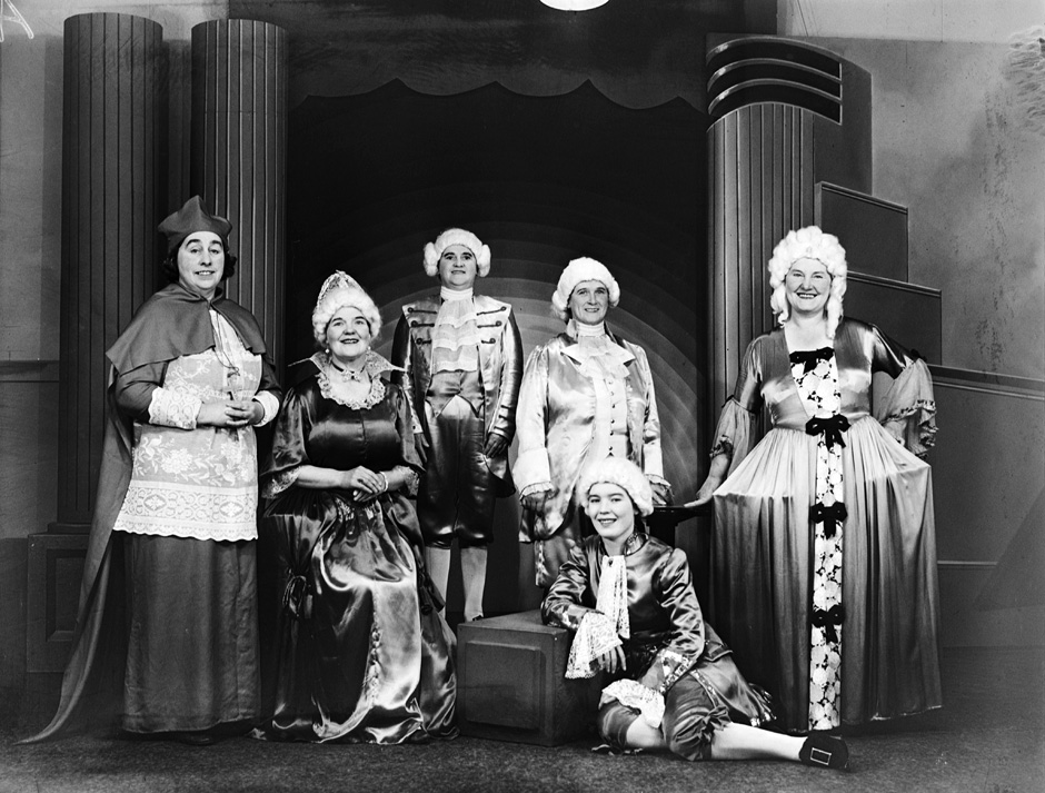 Drama circle of the Nelson Townswomen's guild, 1941