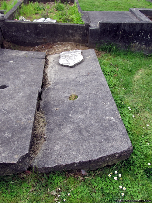 Grave