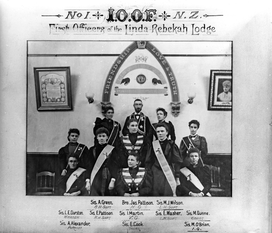 First Officers of the Linda Rebekah Lodge