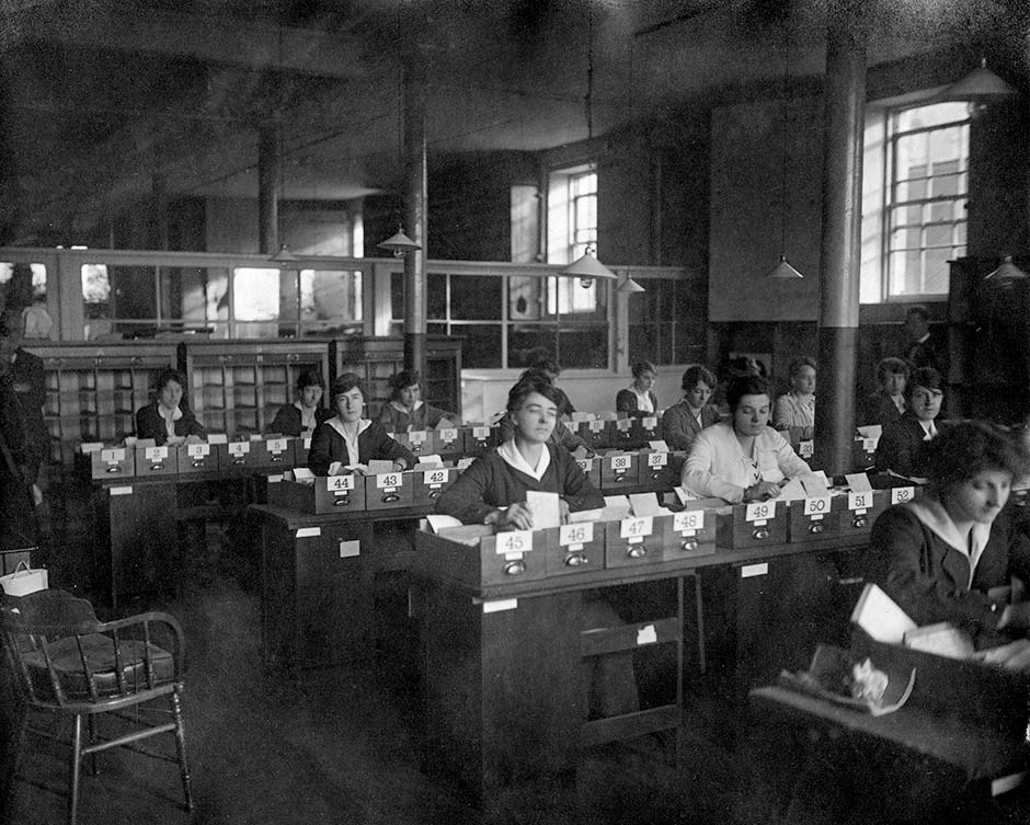 Conscription ballot in WFCA building, 1918