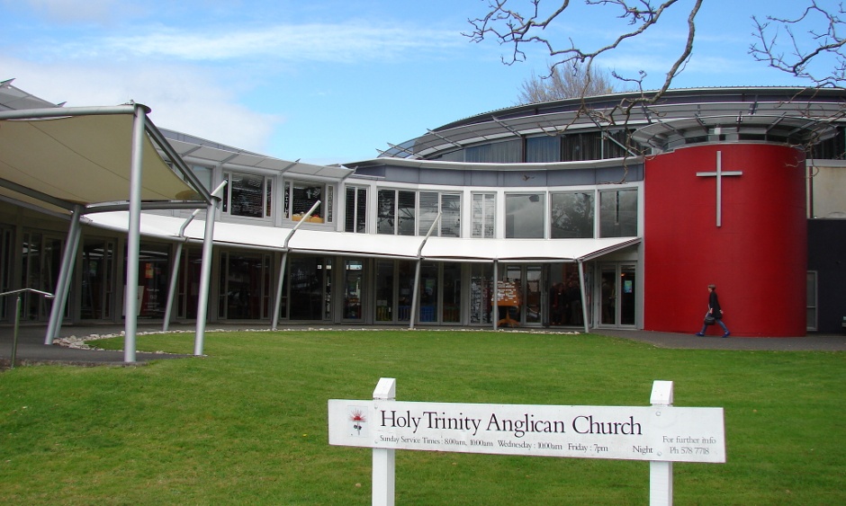 Holy Trinity memorials, Tauranga