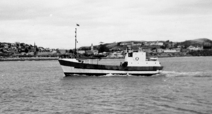 The trawler Ata enters Oamaru, 1974