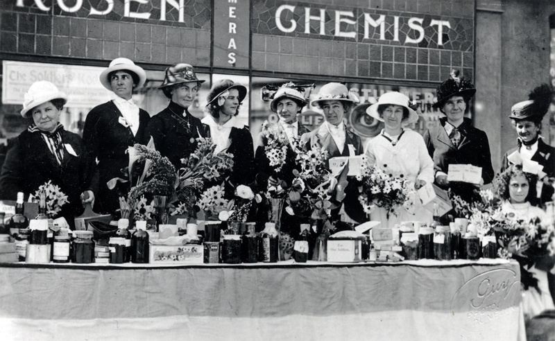 Women fundraising for Belgium, First World War
