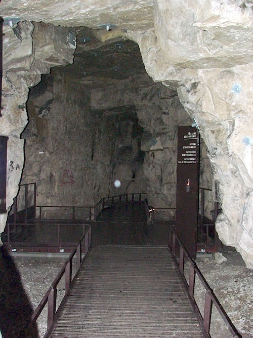 Wellington cavern, Arras