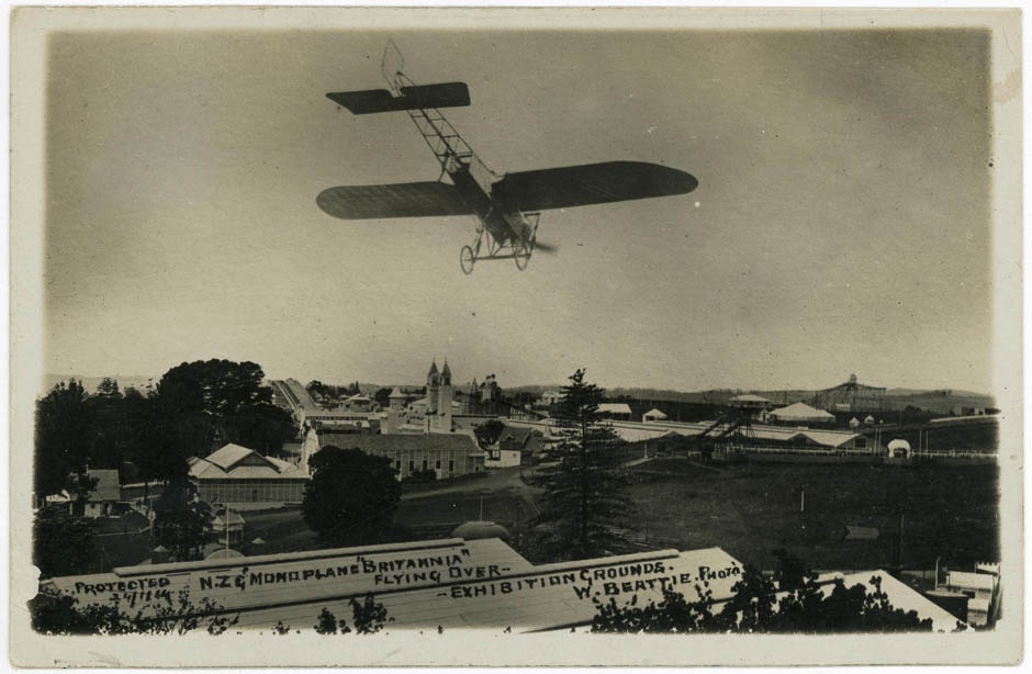 <em>Britannia</em> monoplane flying over Auckland