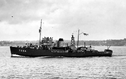 HMNZS <em>Tui</em> in 1944