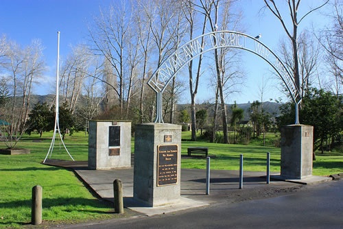 Kawakawa war memorial park