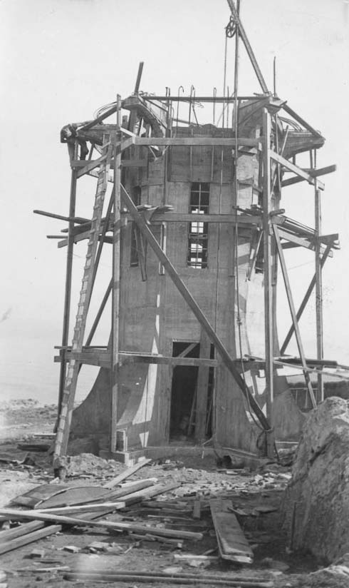 Baring Head Lighthouse under construction