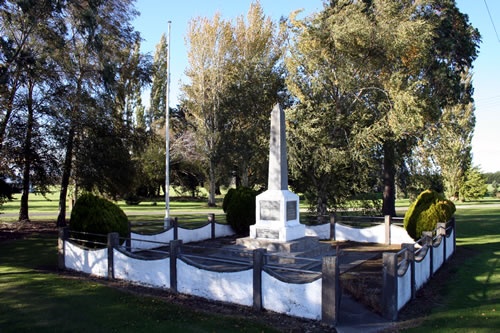 Mandeville war memorial