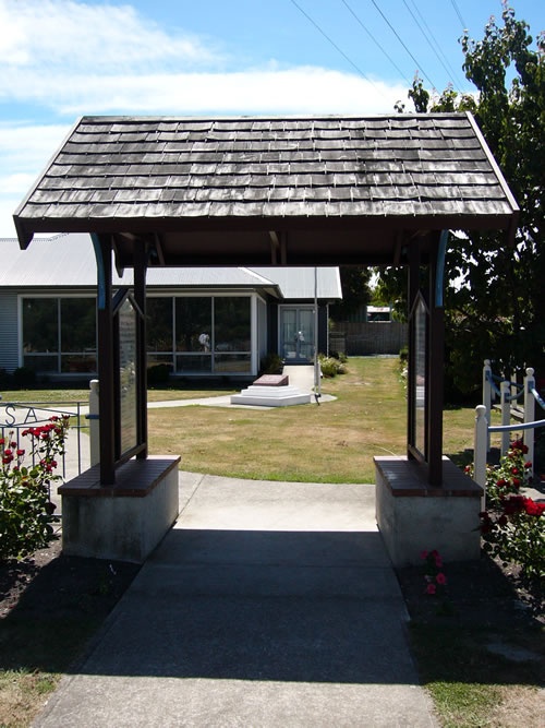 Māpua war memorial