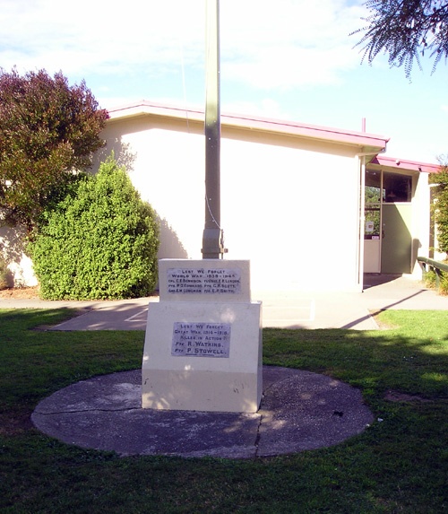 Pareora East school war memorial
