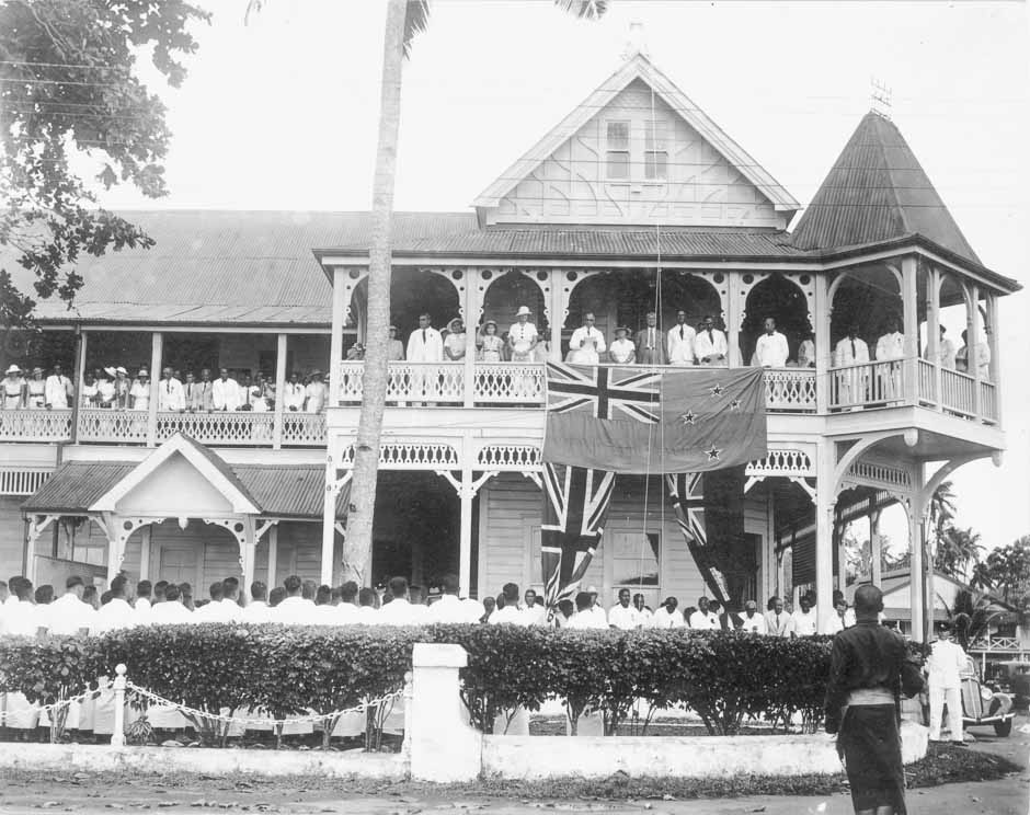 Raising the New Zealand flag in Apia, 1930s