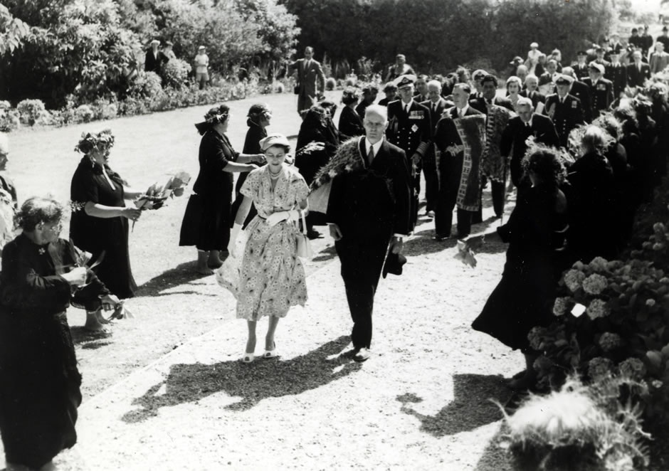 Queen's visit to Waitangi, 1953