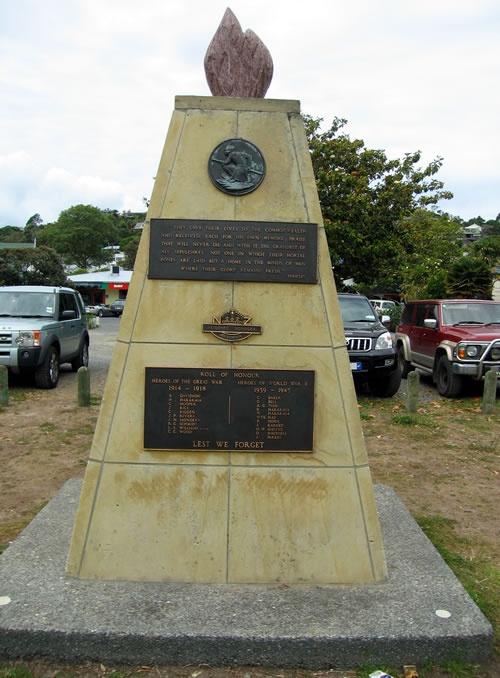 Russell war memorial