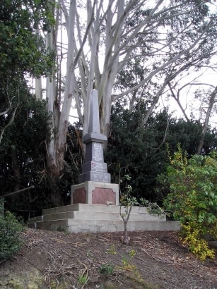 Sawyers Bay war memorial