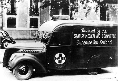 Spanish Medical Aid Committee ambulance