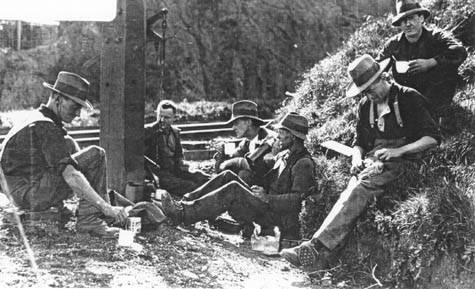 Railway workers take a smoko break 