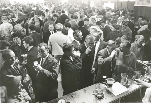 New Zealand pub scene, 1967