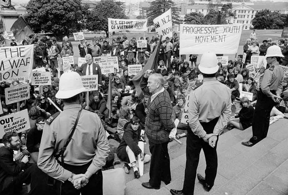 Anti-Vietnam War protest at Parliament