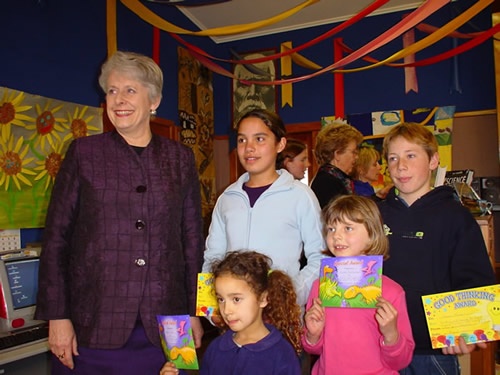 Dame Silvia Cartwright visiting school