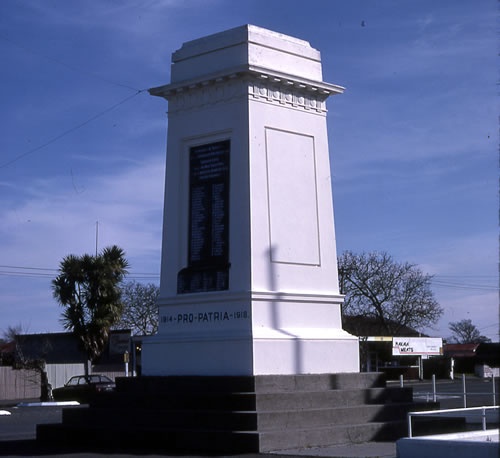 Rakaia war memorials 