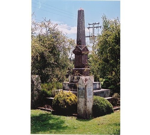 Hawera - Meremere school war memorial