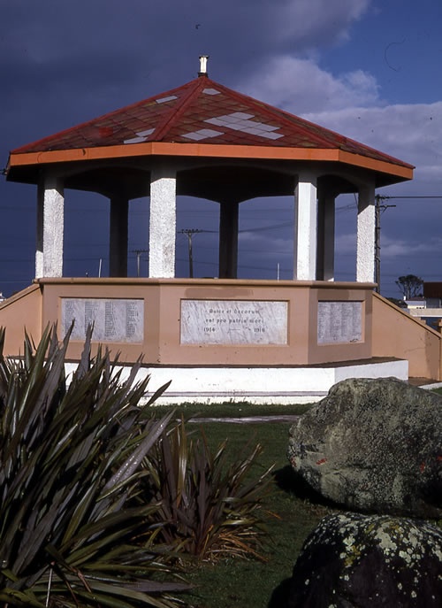 Manaia war memorial 