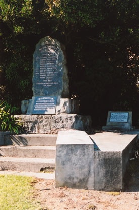 Frankley Road memorial, New Plymouth