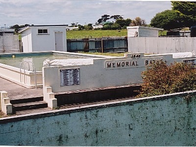 Manutahi war memorial