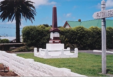 Alton war memorial