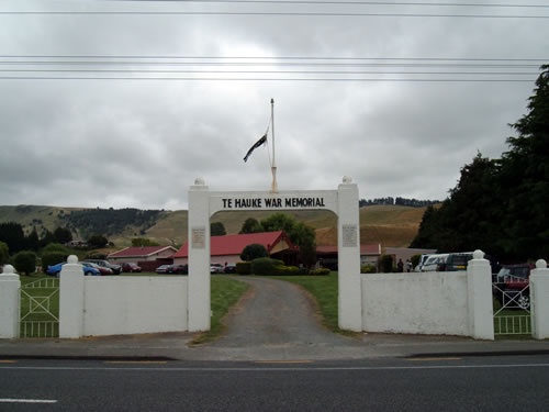 Te Hauke war memorial