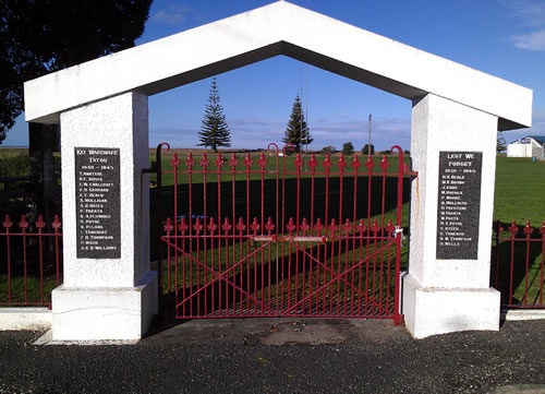 Tokomaru Bay war memorial gates