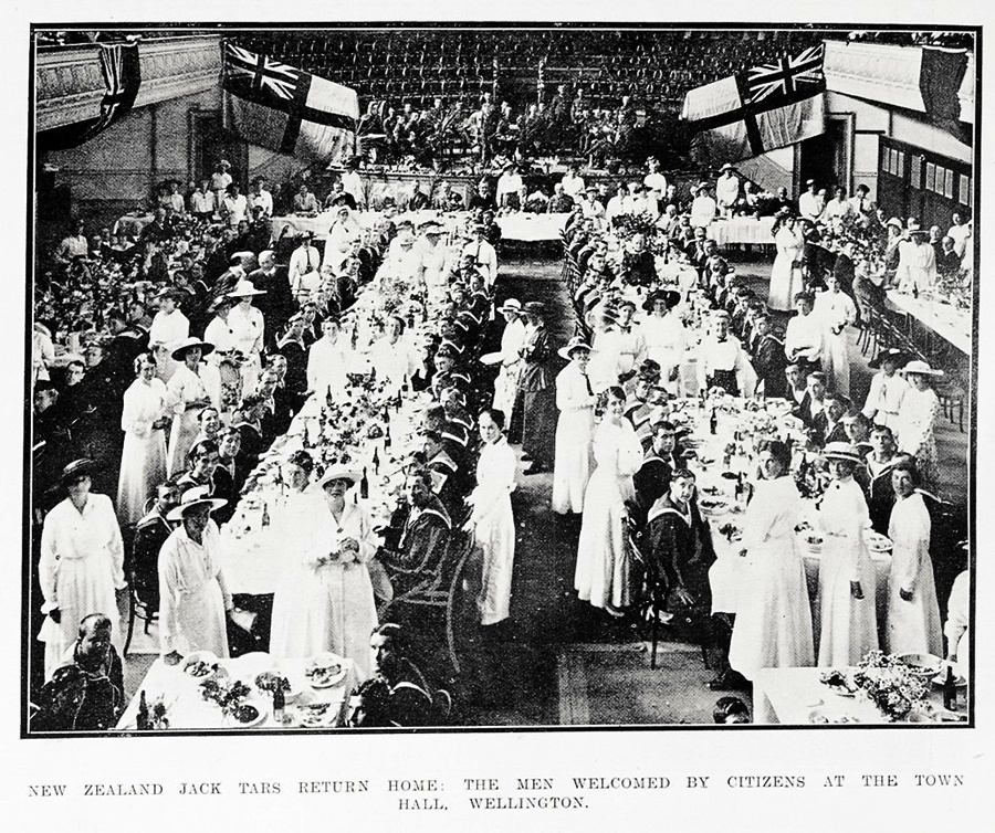 New Zealand seamen welcomed home in 1917