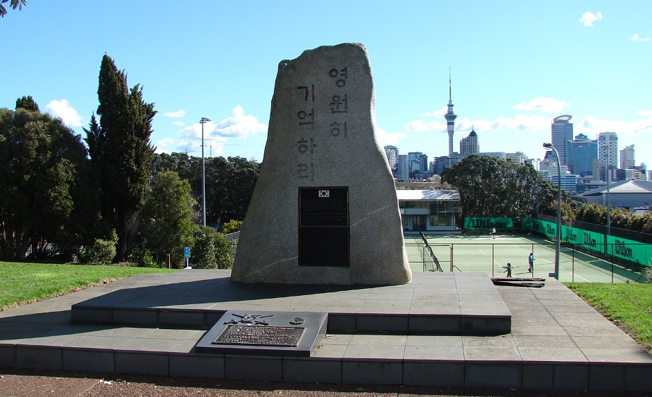 Korean War Memorial, Parnell