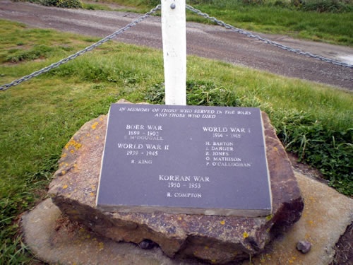 Lake Ferry war memorial