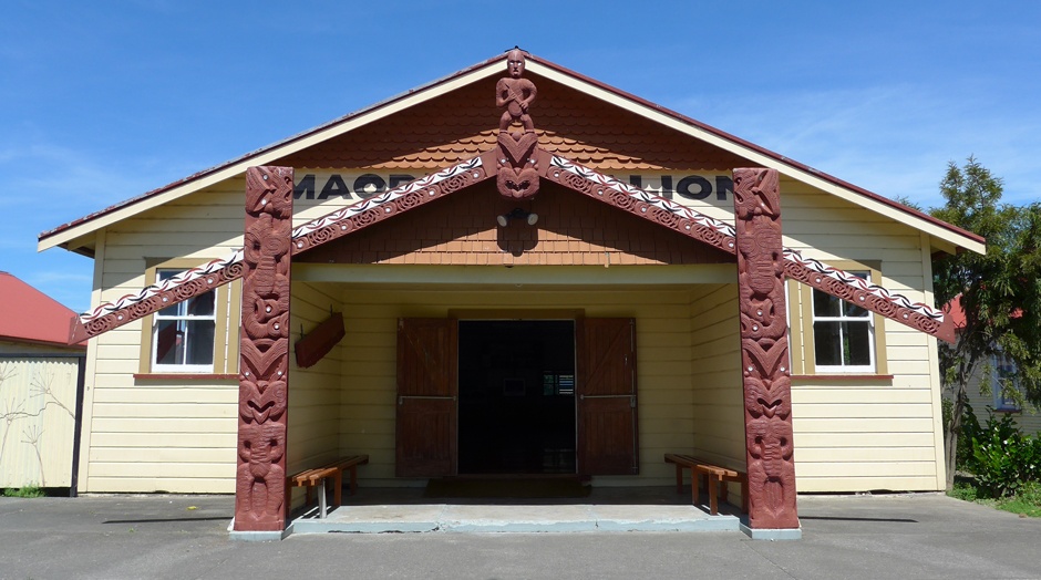 Manutuke Marae, Maori Battalion Hall
