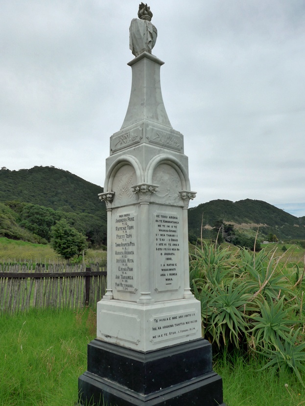 Maraenui Marae Memorials