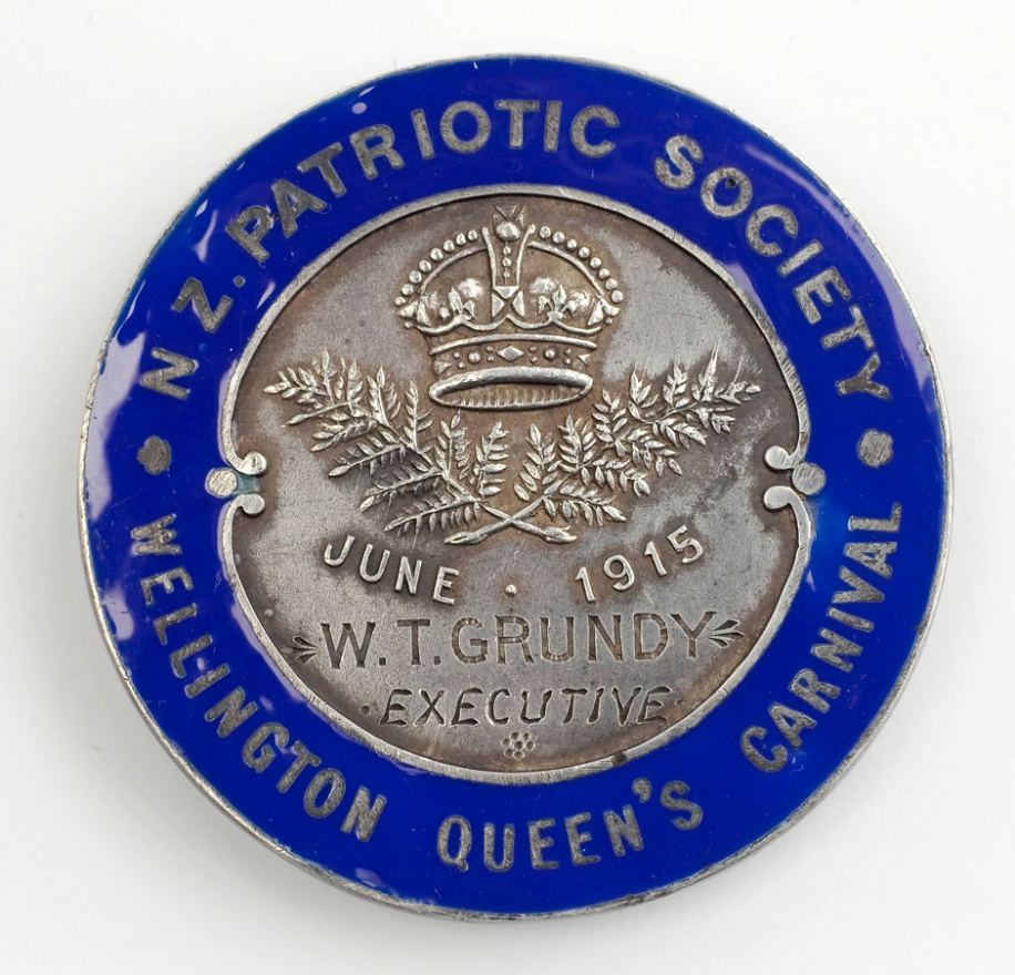 Patriotic society medal