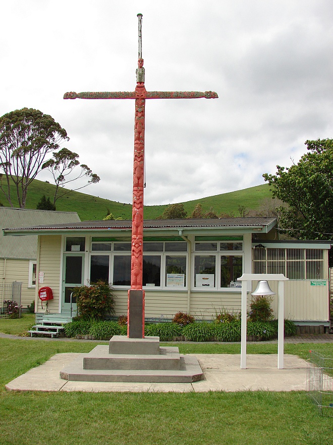 Pukehina Native School flagpole memorial