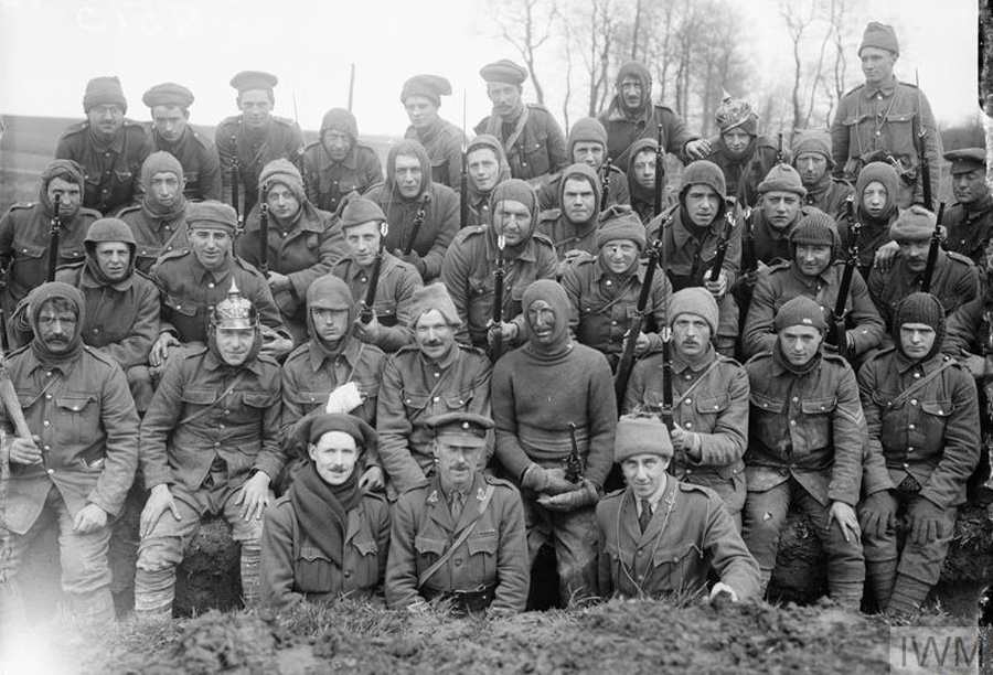 Trench raiding party, 1916