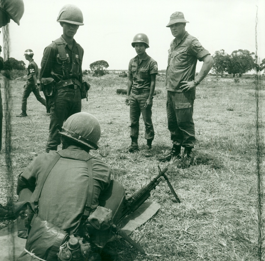 Training South Vietnamese soldiers
