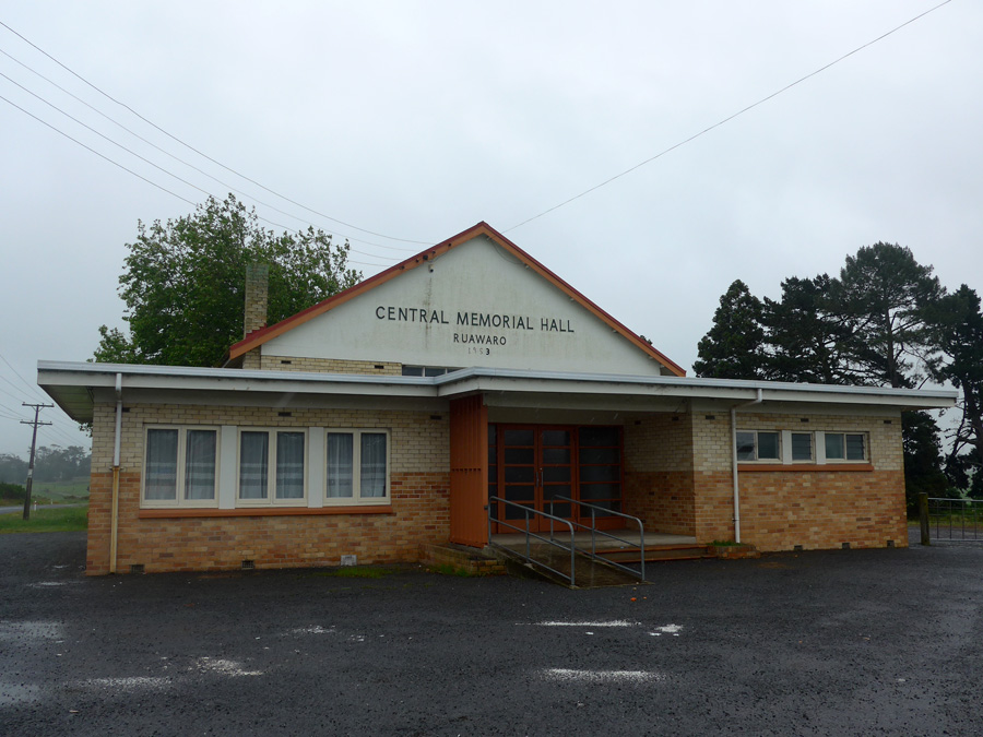 Central Memorial Hall, Ruawaro