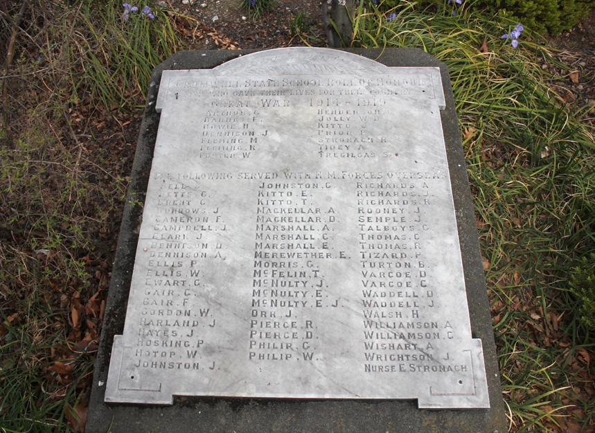 Cromwell State School Memorial